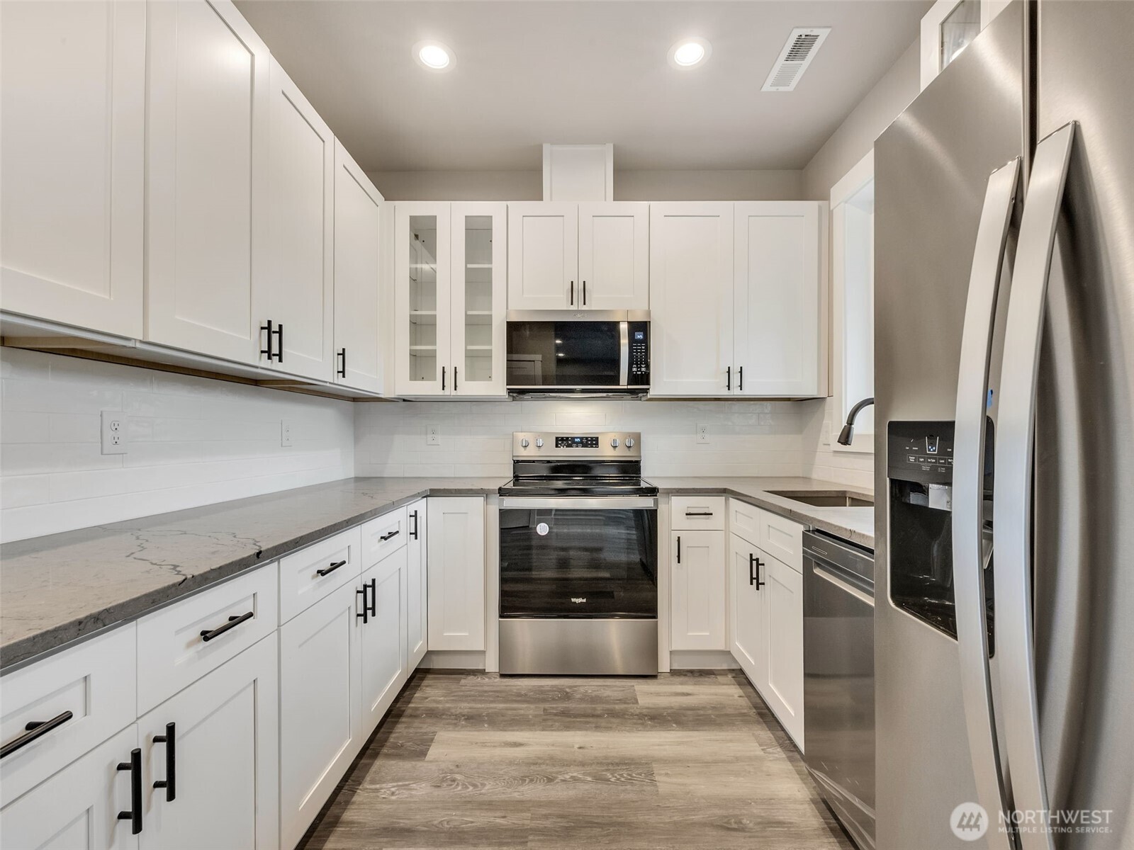 30410 H Street Ocean Park WA 98640