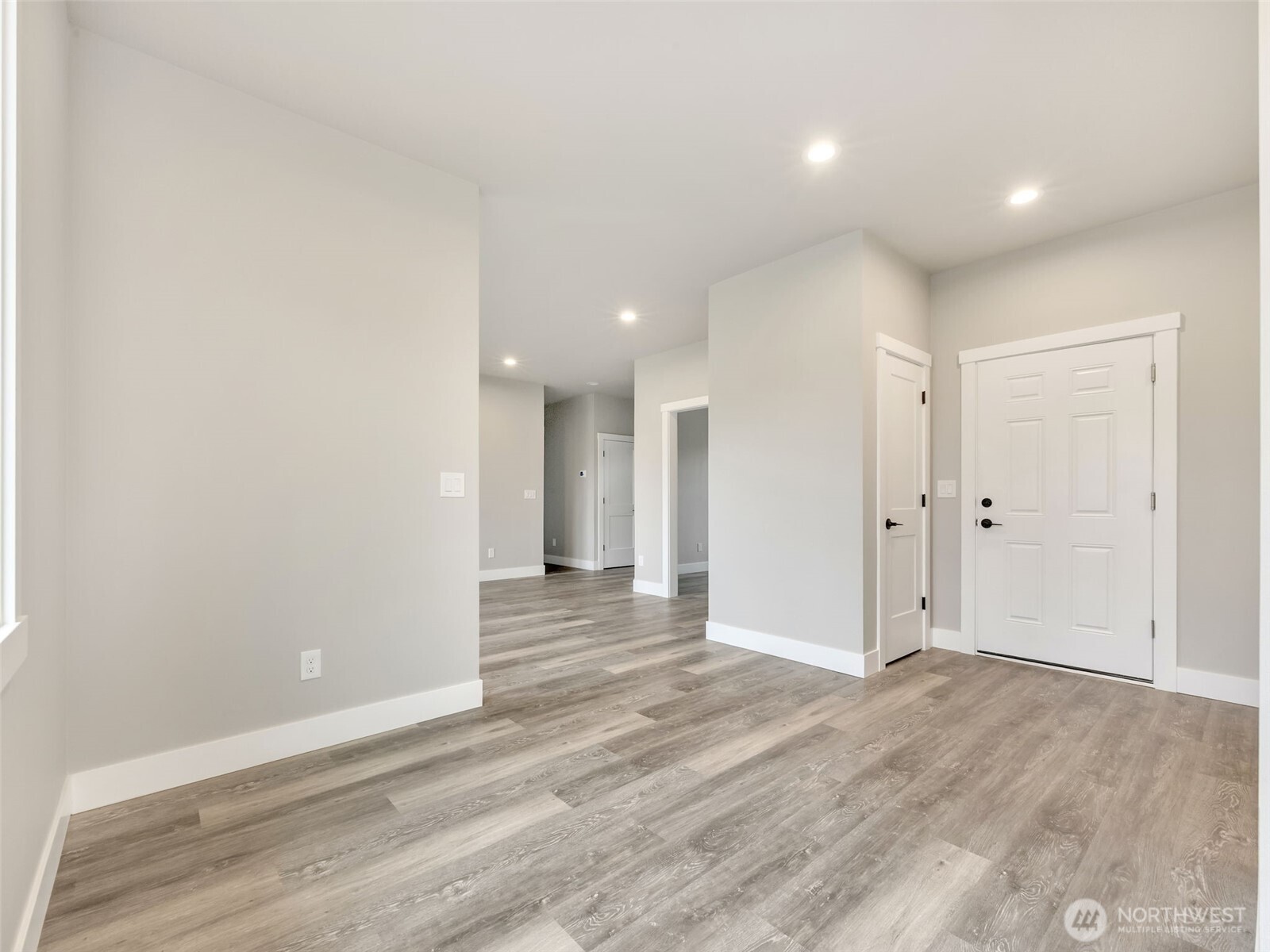 30410 H Street Ocean Park WA 98640