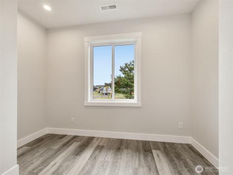 30410 H Street Ocean Park WA 98640