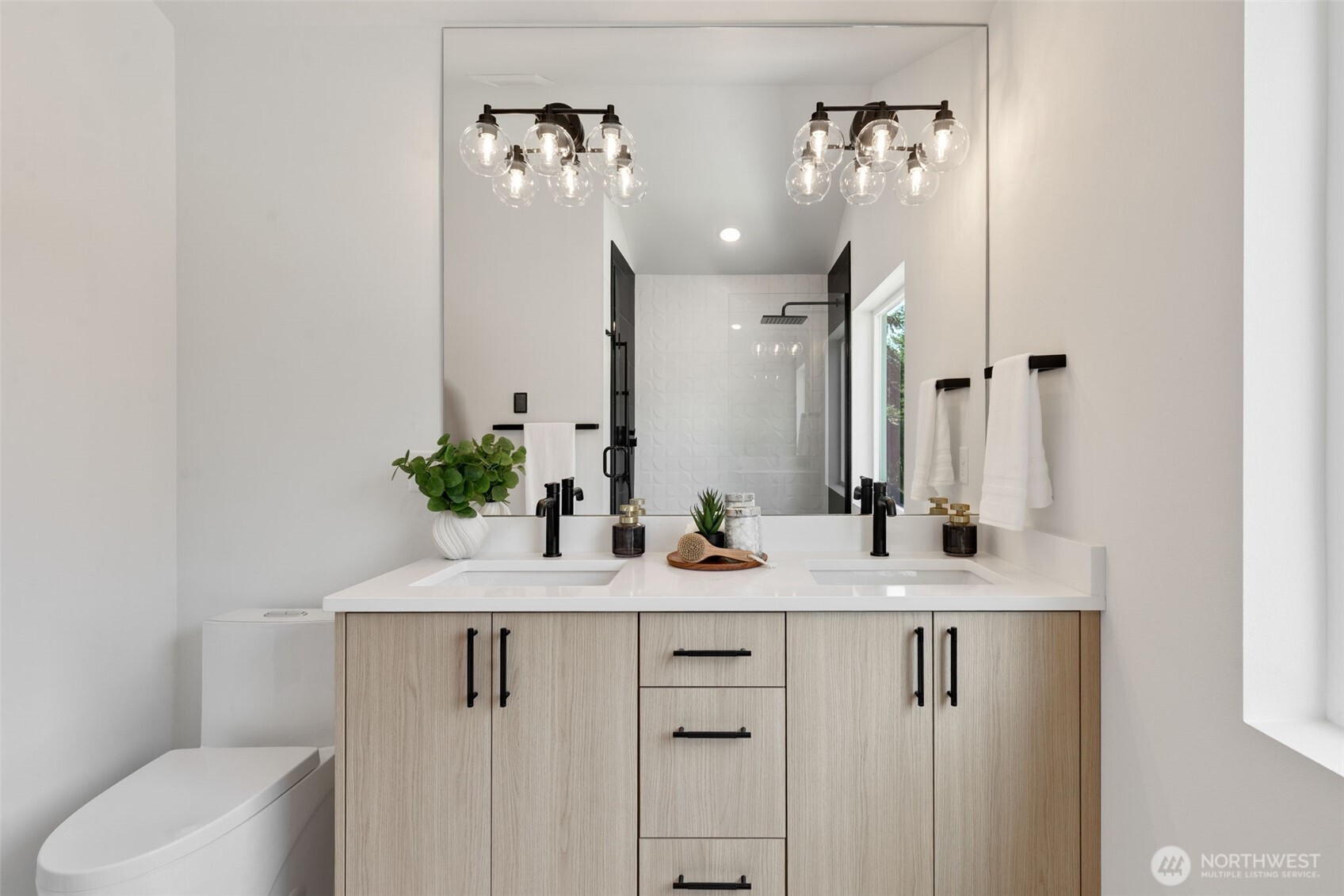 11011 Goodwin Way NE Seattle WA 98125