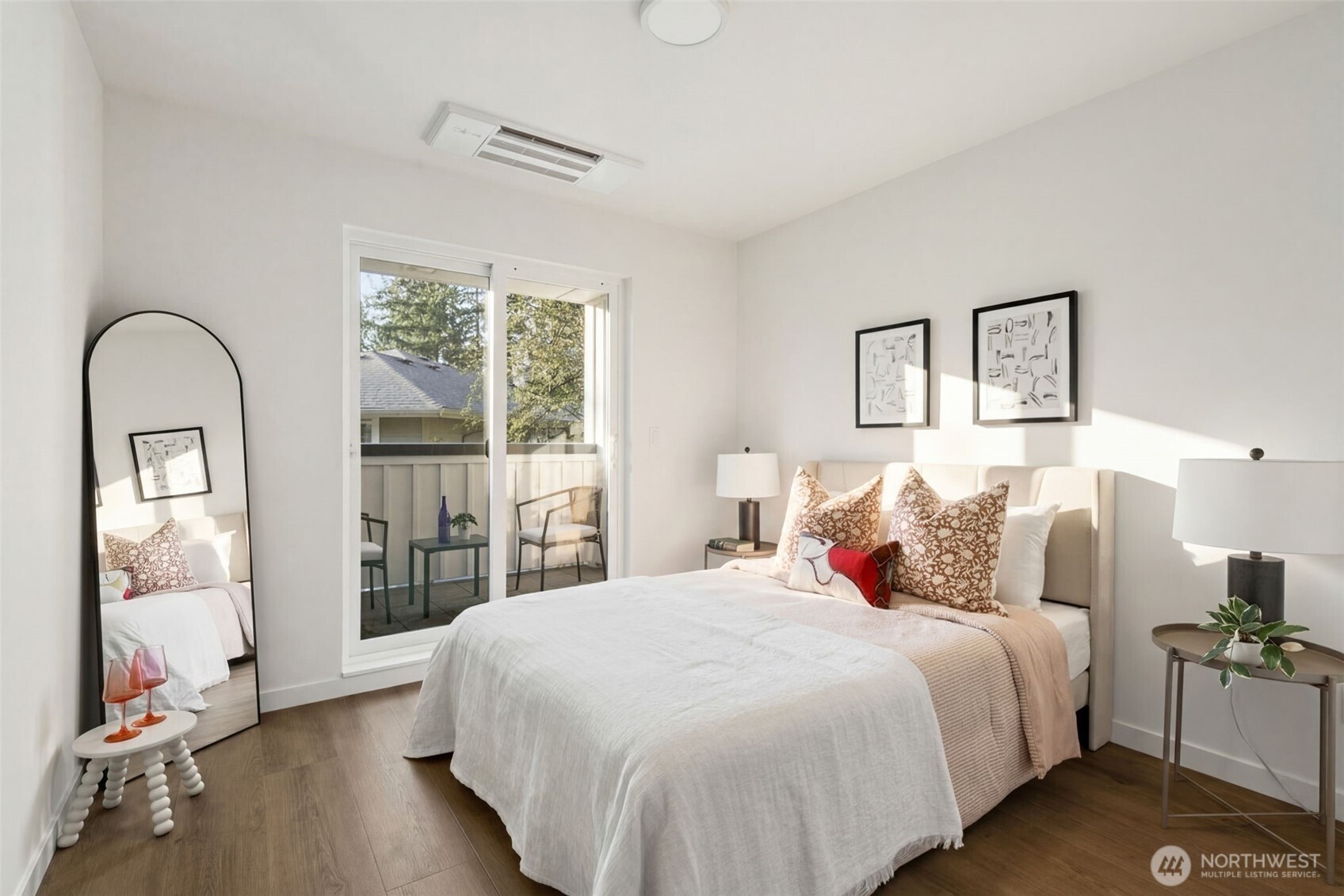 11011 Goodwin Way NE Seattle WA 98125