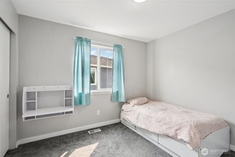 15402 41st Avenue E Tacoma WA 98446