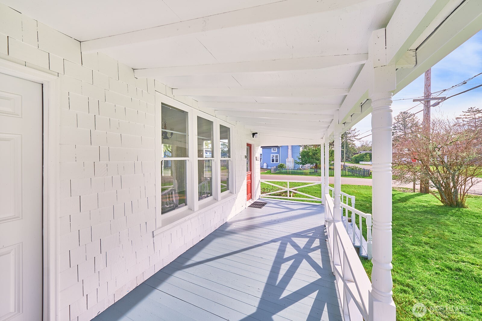4302 L Place Seaview WA 98644