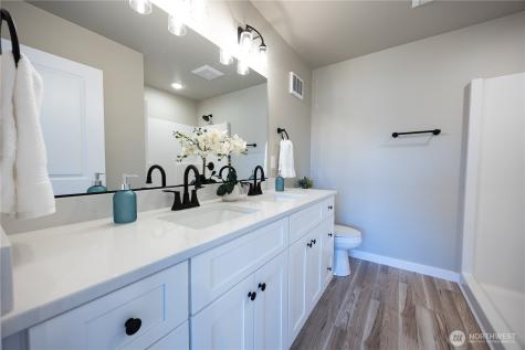 1116 Sumas Avenue Sumas WA 98295