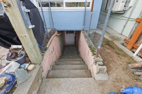 117 Young Street Grand Coulee WA 99133