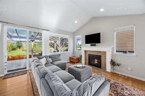3915 Rossberg Street SE Lacey WA 98503