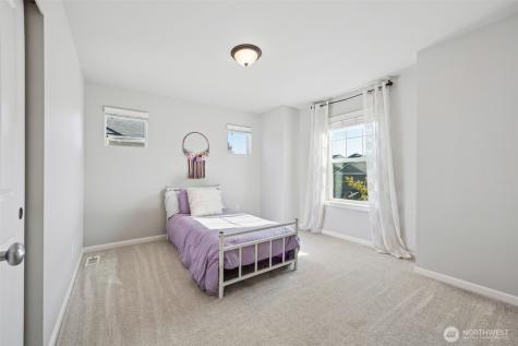 3915 Rossberg Street SE Lacey WA 98503