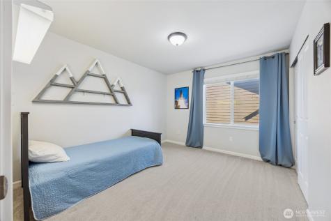 3915 Rossberg Street SE Lacey WA 98503