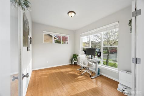 3915 Rossberg Street SE Lacey WA 98503