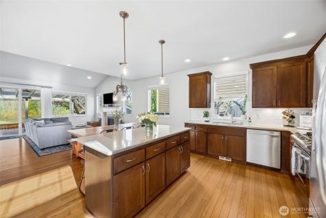 3915 Rossberg Street SE Lacey WA 98503