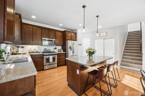 3915 Rossberg Street SE Lacey WA 98503