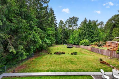 4216 W Tapps Drive E Lake Tapps WA 98391