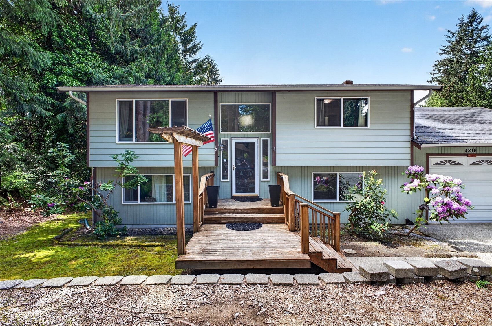 4216 W Tapps Drive E Lake Tapps WA 98391