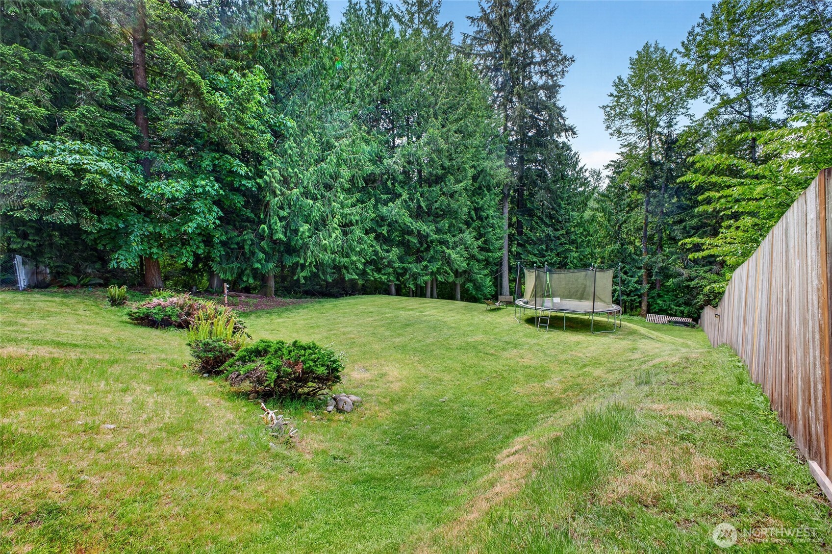 4216 W Tapps Drive E Lake Tapps WA 98391