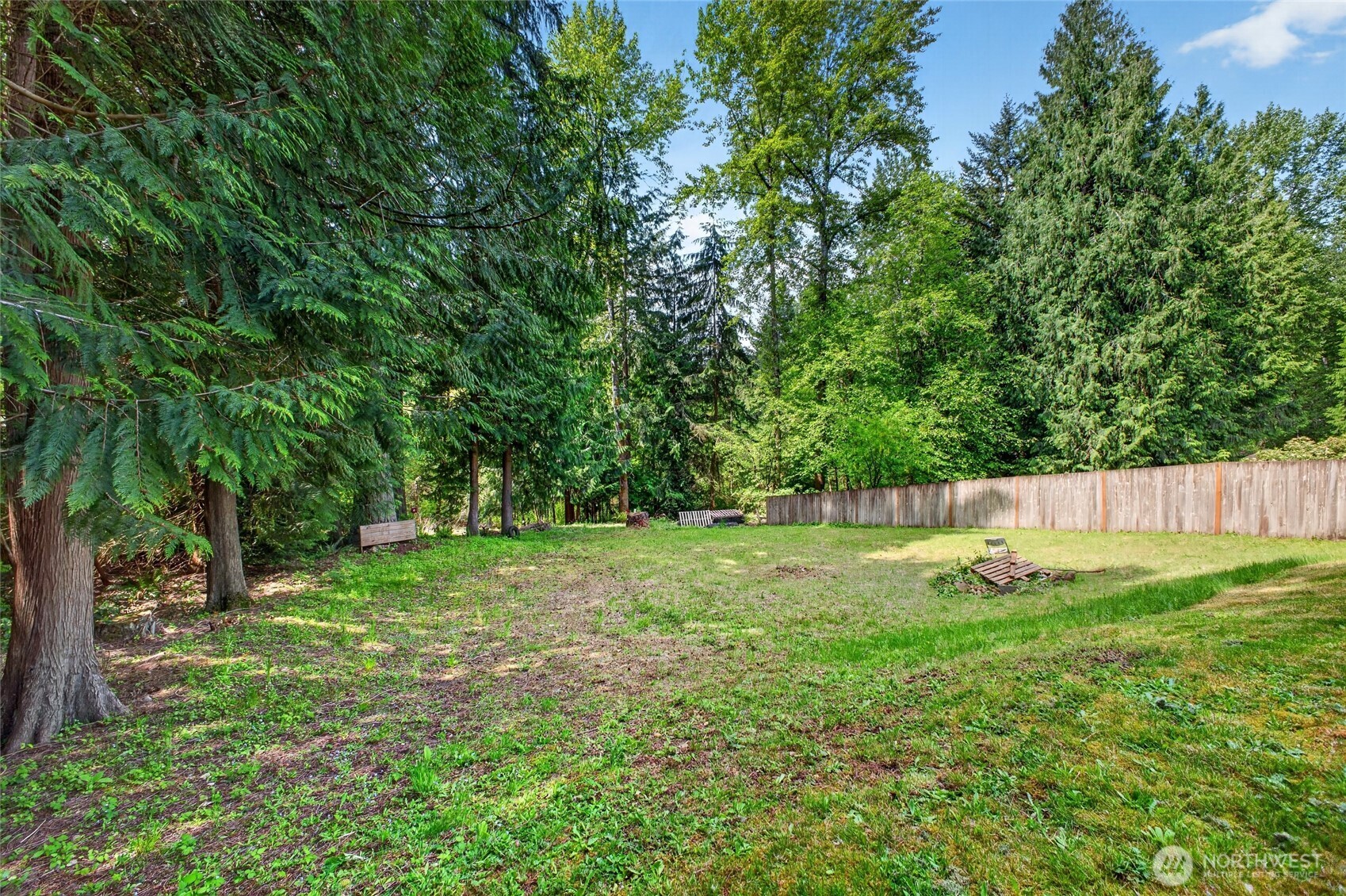 4216 W Tapps Drive E Lake Tapps WA 98391