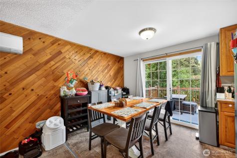 4216 W Tapps Drive E Lake Tapps WA 98391