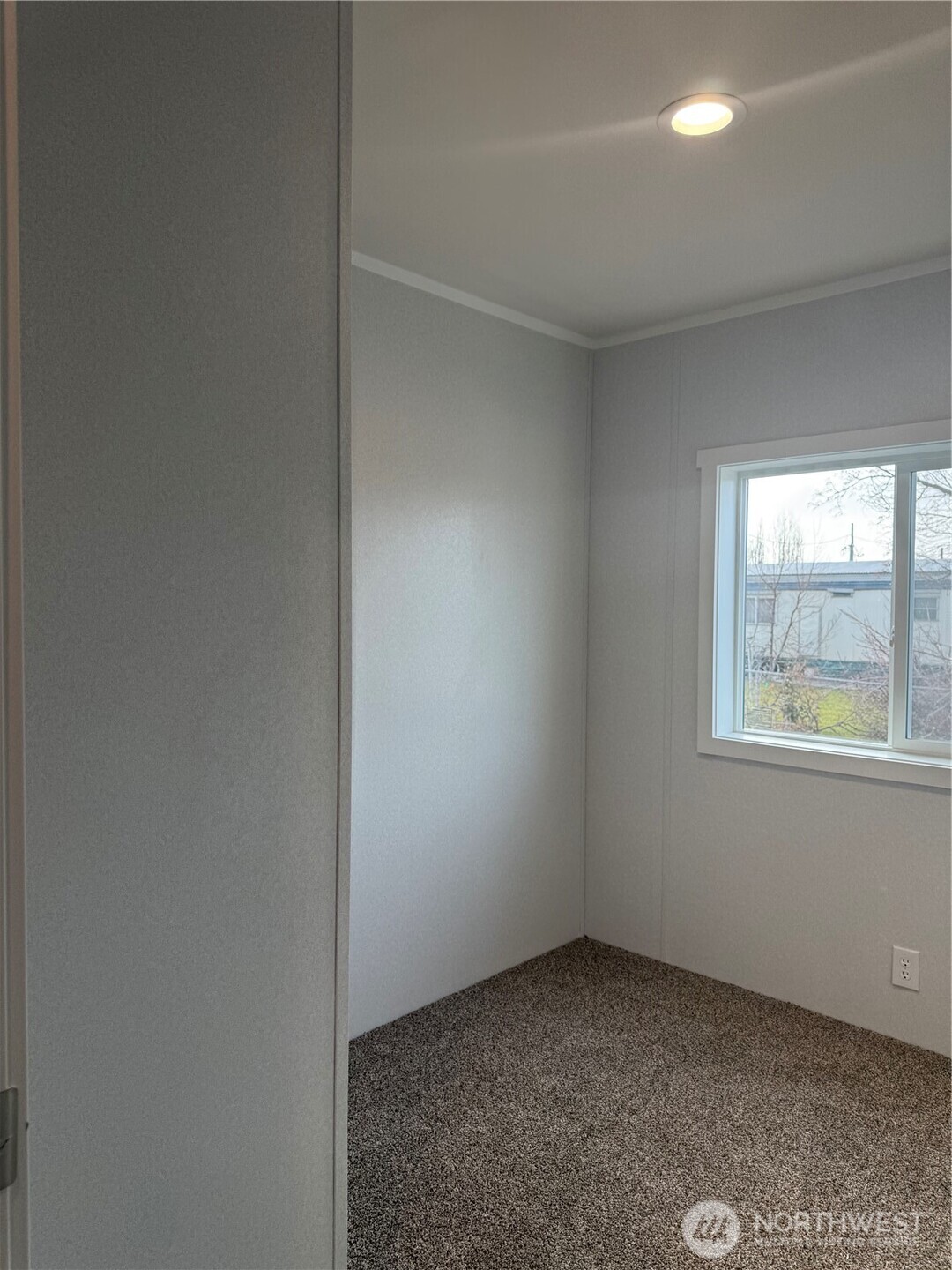 200 W Hawthorne Street Connell WA 99326