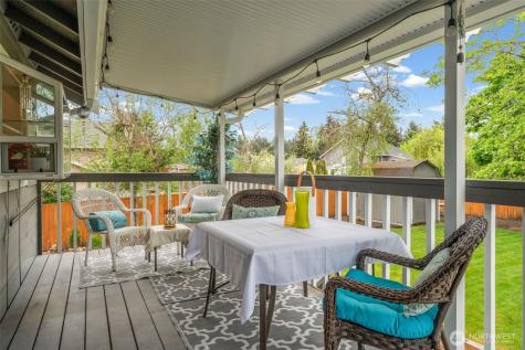 18503 71st Avenue Ct E Puyallup WA 98375