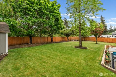 18503 71st Avenue Ct E Puyallup WA 98375