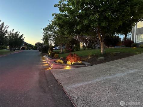 18503 71st Avenue Ct E Puyallup WA 98375