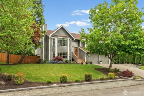 18503 71st Avenue Ct E Puyallup WA 98375