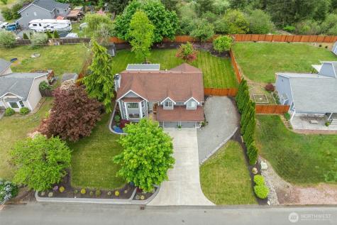 18503 71st Avenue Ct E Puyallup WA 98375