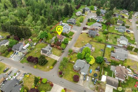 18503 71st Avenue Ct E Puyallup WA 98375