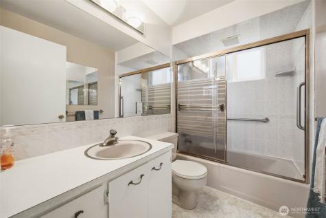 204 SW 298th Place Federal Way WA 98023