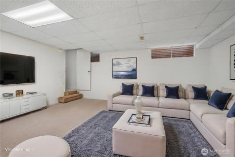 204 SW 298th Place Federal Way WA 98023