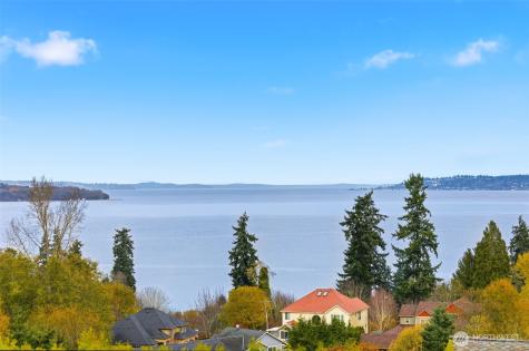 204 SW 298th Place Federal Way WA 98023