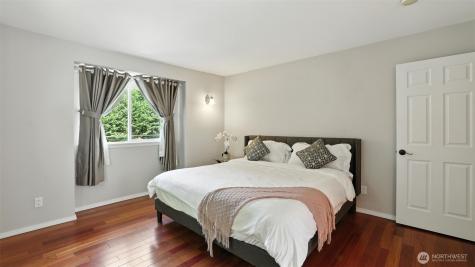 18911 SE 144th Street Renton WA 98059