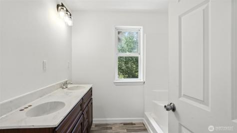 18911 SE 144th Street Renton WA 98059