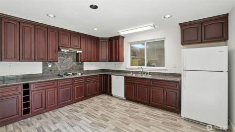 18911 SE 144th Street Renton WA 98059