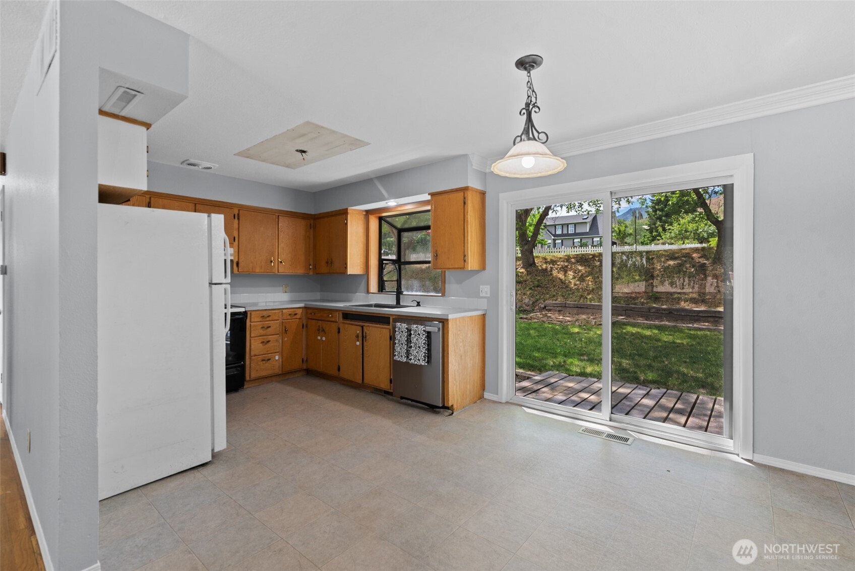 402 Shady Lane Wenatchee WA 98801