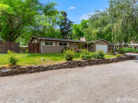 402 Shady Lane Wenatchee WA 98801