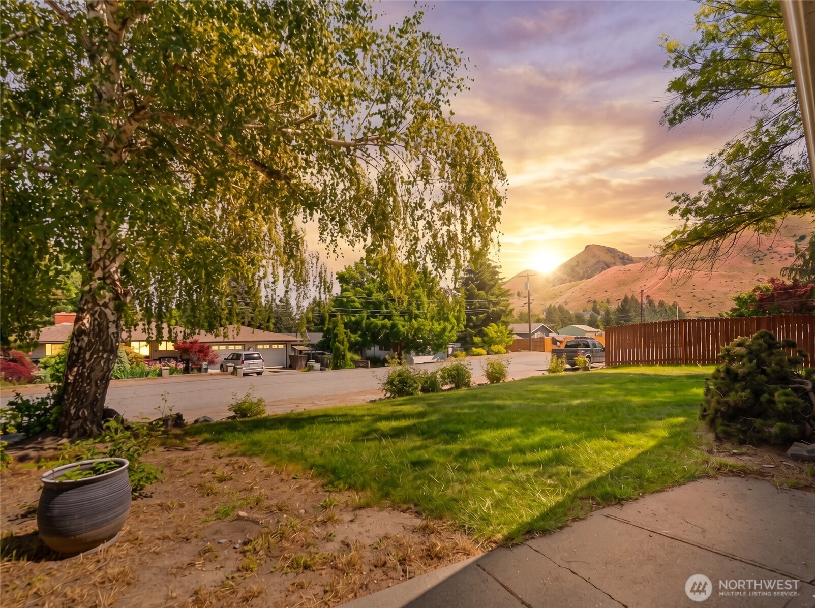 402 Shady Lane Wenatchee WA 98801