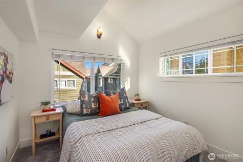 739 N 94th Street Seattle WA 98103