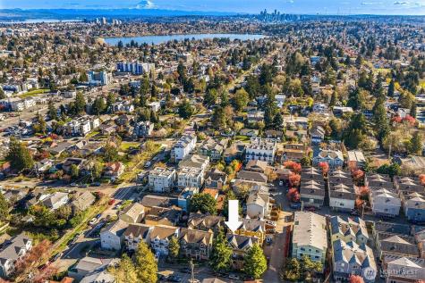 739 N 94th Street Seattle WA 98103