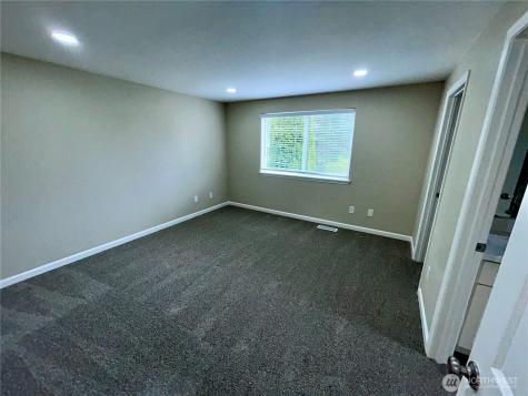 28016 231st Place SE Maple Valley WA 98038