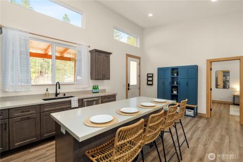 21817 Colt Road Leavenworth WA 98826