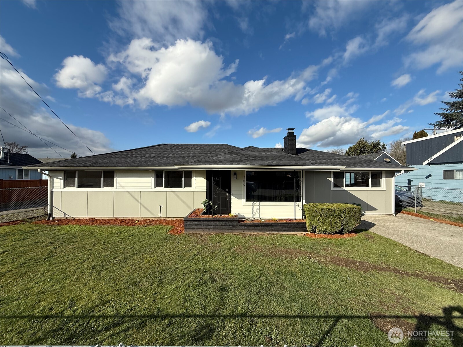 309 W Cole Street Kent WA 98032