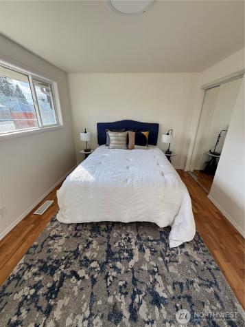 309 W Cole Street Kent WA 98032