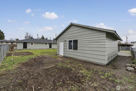 309 W Cole Street Kent WA 98032