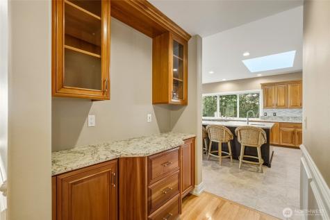 514 Wayne's Ridge Circle Camano Island WA 98282