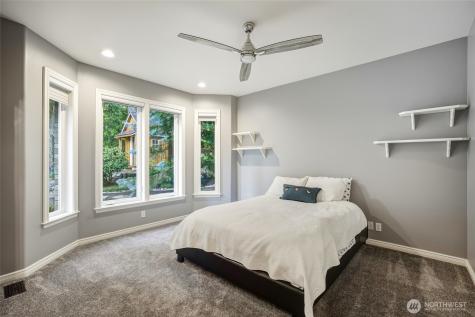 514 Wayne's Ridge Circle Camano Island WA 98282