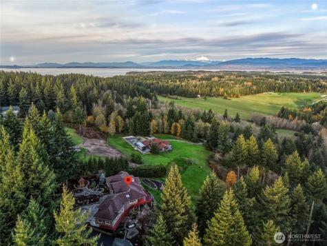 514 Wayne's Ridge Circle Camano Island WA 98282