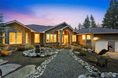 514 Wayne's Ridge Circle Camano Island WA 98282