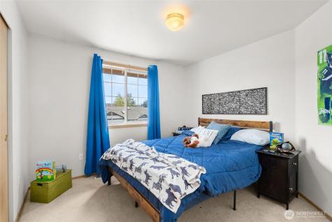 8425 201st Street E Spanaway WA 98387
