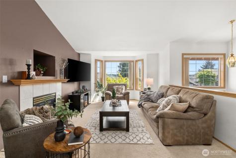 8425 201st Street E Spanaway WA 98387