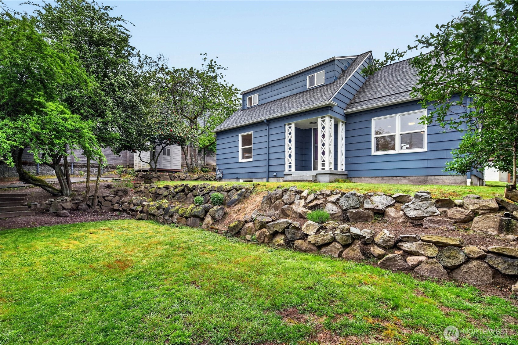 6715 35th Avenue SW Seattle WA 98126